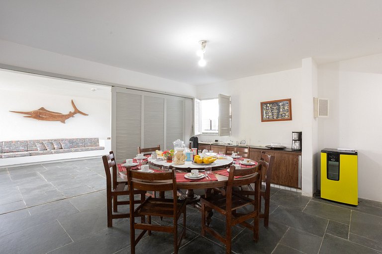 Cohost Casa Pedra do Anel