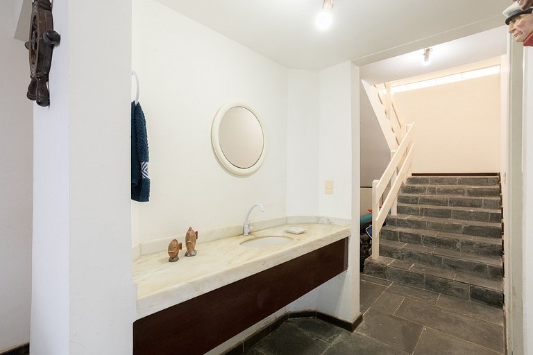 Cohost Casa Pedra do Anel